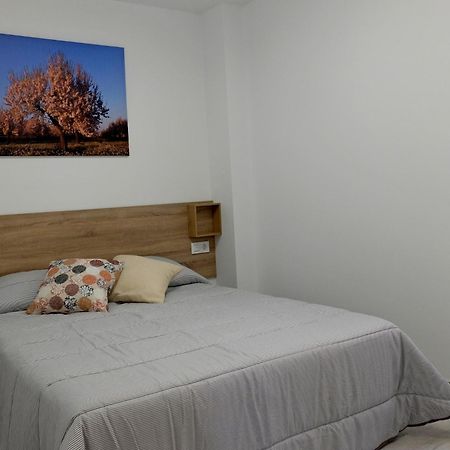 Gegant De Pedra Apartaments Adzaneta Exterior photo