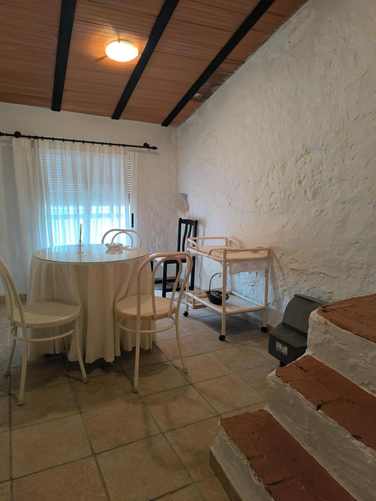 Gegant De Pedra Apartaments Adzaneta Exterior photo